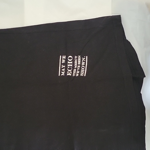 AOH Treasure God Above all Things men's XL Black T-Shirt - Picture 4 of 5